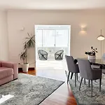 Apt in Lisbon Oriente 25 - Parque das Nações